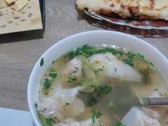 -石门侯·石门馄饨侯(革新北街店)