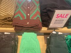 -URBAN REVIVO(北京斯普瑞斯奥特莱斯店)