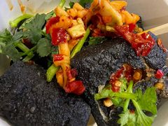 -黑色经典臭豆腐·湖南特产(坡子街店)