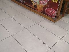 -欢乐牧人蒙古炭烤羊腿(四平路店)