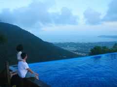 -三亚亚龙湾人间天堂鸟巢度假村