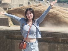 -黄河小浪底水利枢纽风景区