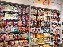 -名创优品(北京新中关购物中心地铁层店)