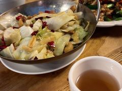 -缘生态云南菜·野生菌庭院餐厅(华侨城店)