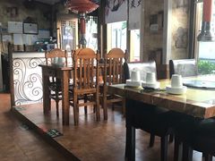 -牛信亭韩国料理·炭火烤肉(紫藤路店)