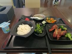 -奔驰上海利星(七宝店)