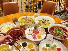 -乐忻皇朝(上海中心大厦店)