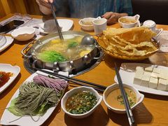 -海银海记潮汕牛肉火锅(新港中路海珠店)