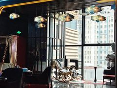 -屋有岛沉浸游戏旗舰店(中山公园店)