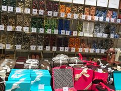 -VENCHI 闻绮(北京国贸商城店)