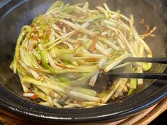 -湘力力小院·鱼汤泡饭(枫林路店)