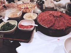 -鲜入围煮花胶鸡海鲜火锅