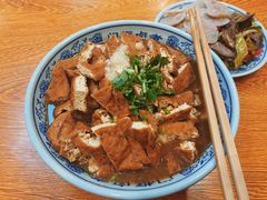 卤煮火烧-门框胡同百年卤煮(新街口店)