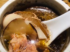 贡梨干海底椰炖瘦肉-大鸽饭(岗顶店)