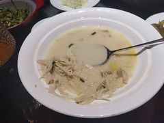 -鸽子侯·家宴·平价海鲜(市图书馆店)