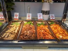 自助取餐区-牛道烤肉海鲜自助