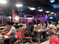 -马路牙子烧烤音乐酒馆(望京店)