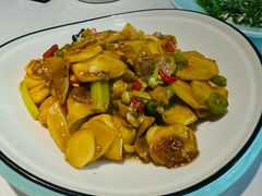 -鄱阳湖·江西小炒·瓦罐煨汤(五道口店)