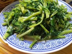 -云河农家乐饭店(福禄缘树山店)