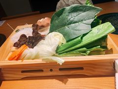 -呷哺呷哺(融创茂店)