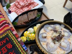 -老牌坊云南鱼豆花火锅(哈西万达店)