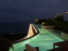 -瑰丽酒店·海吧·天际下午茶·现场DJ·天台酒吧