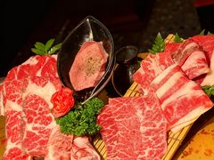-铭牛烧肉·和牛海鲜自助(高新月牙湖店)