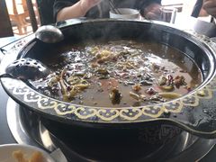 -符缸酸菜鸡(华阳店)