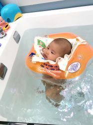 点击看大图 -Pony Baby宝尼婴幼儿游泳SPA馆
