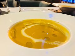 奶油栗子南瓜汤-小莫餐厅And More Restaurant西餐(北京展览馆店)