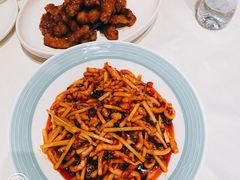 鱼香肉丝-大鸭梨烤鸭店(光彩店)