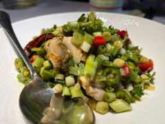 老虎菜拌手剥扇贝-开海·红岛海鲜虾水饺(石老人店)
