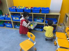 -艾克瑞特机器人教育(金狮校区)
