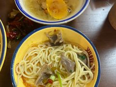 -二娃邓板凳面(解放碑店)