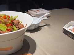 -小厨娘绣中淮扬(总统府大行宫店)