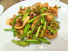 -良友·海鲜青岛菜·海肠捞饭(五四广场店)