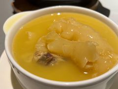 浓汤花胶鸡汤-维园悦谱·海派家常菜(乌鲁木齐南路店)