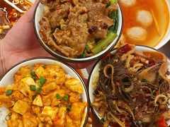 -洪霞餐馆·川菜·鲜货现炒(两江春城店)