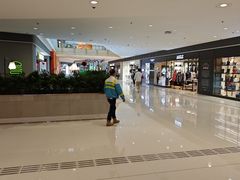 -香港ELEMENTS圆方