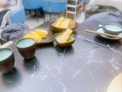 -湊湊火锅·茶憩(颐堤港店)