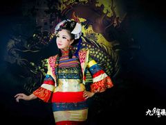 -九月鹰飞汉服摄影工作室
