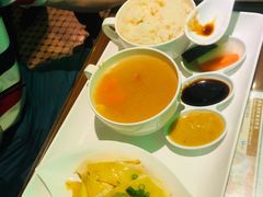 -翠华餐厅(德辅道中店)