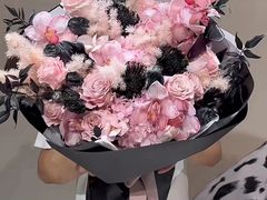 -梨媛花艺设计