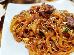 干炒牛河-南记食粥坊·宵夜大排档(莲花总店)