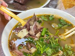 -春雨羊汤店(广开四马路总店)