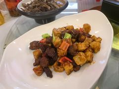 -肘子酥·天津菜·特色捞面(德云社店)