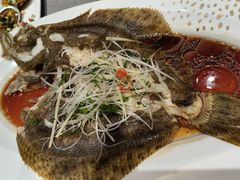 清蒸多宝鱼-神洲四海大酒楼(王府井澳门中心店)