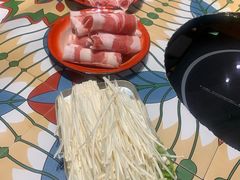 -莫小七火锅