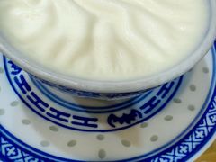 -广信牛奶甜品世家(台东店)