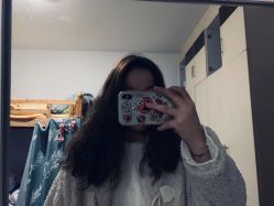 -V8潮牌·接发烫染连锁